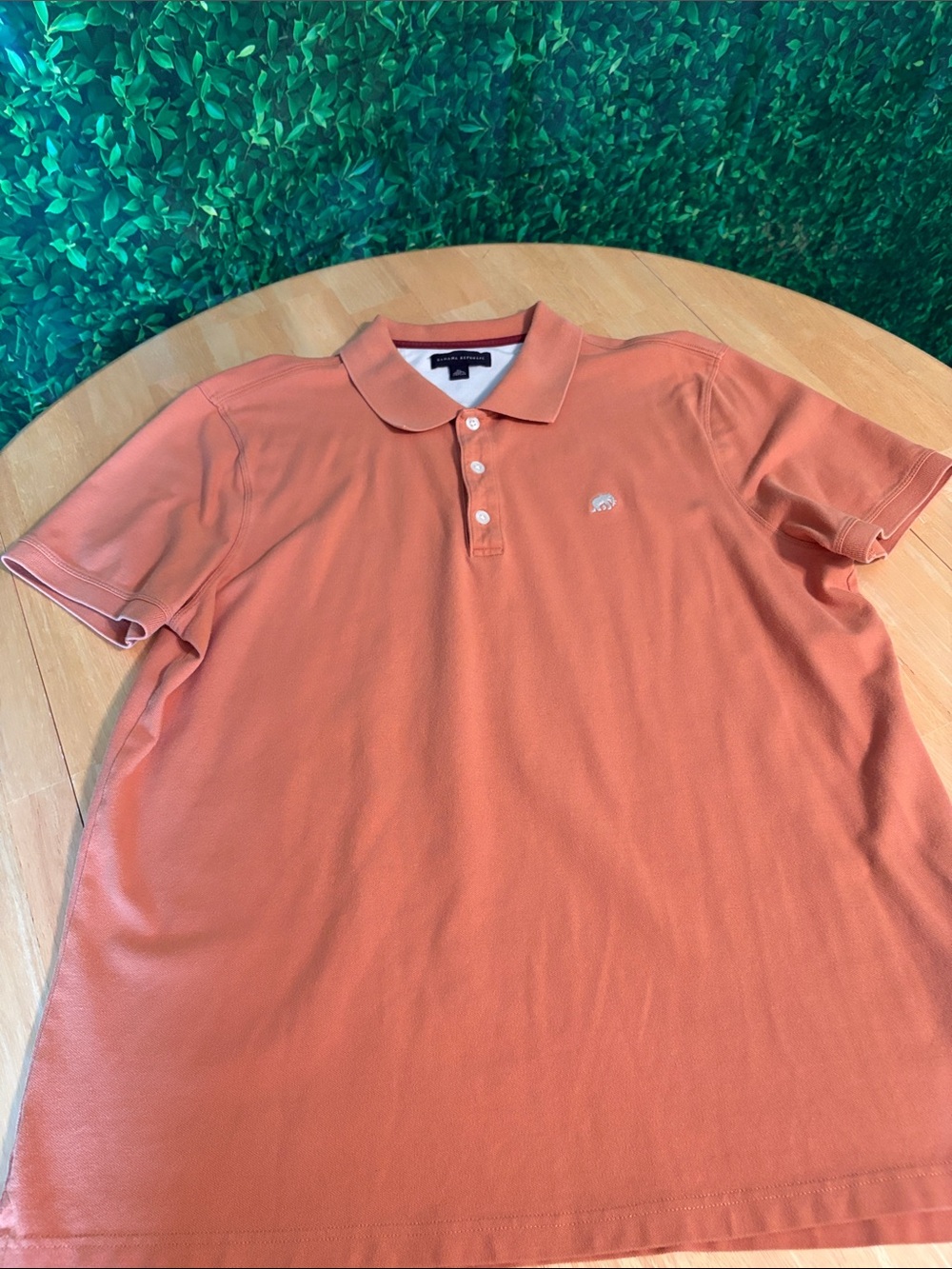 Banana Republic Men's Coral-Orange Polo Shirt